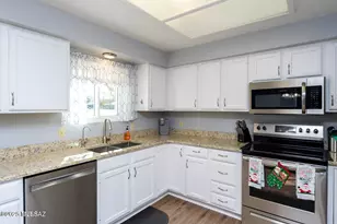 984 E Carmelita Dr, Sierra Vista, AZ 85635 - Photo 12