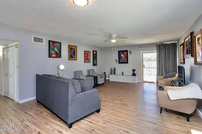 984 E Carmelita Drive, Sierra Vista, AZ 85635 - Photo 2