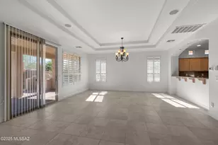 700 N Pebbles Ridge Dr, Green Valley, AZ 85614 - Photo 14