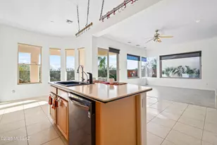5122 N Fairway Heights Dr, Tucson, AZ 85749 - Photo 8