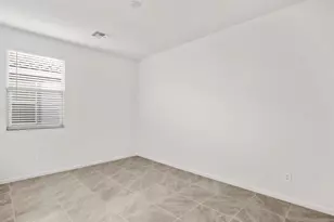 9807 N Summerstone Ave, Tucson, AZ 85743 - Photo 6