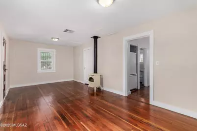 549 S Santa Rita Avenue, Tucson, AZ 85719 - Photo 6