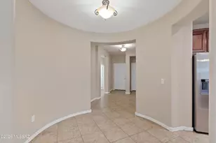 1283 W Vinovo Pass, Oro Valley, AZ 85755 - Photo 2