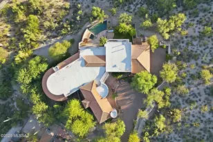 5171 N Hacienda Del Sol Rd, Tucson, AZ 85718 - Photo 2