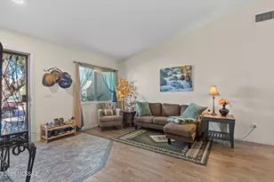 6517 W Cedar Branch Way, Tucson, AZ 85757 - Photo 4
