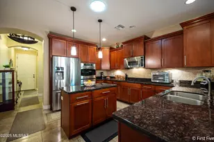 8642 N Lodgepole Pine Trail, Tucson, AZ 85743 - Photo 12