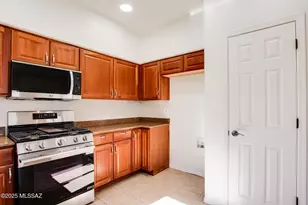 262 E Calle Puente Lindo, Sahuarita, AZ 85629 - Photo 2