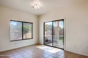 262 E Calle Puente Lindo, Sahuarita, AZ 85629 - Photo 8