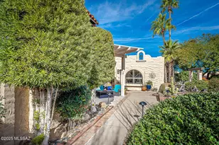 1118 W Circulo Del Sur, Green Valley, AZ 85614 - Photo 4