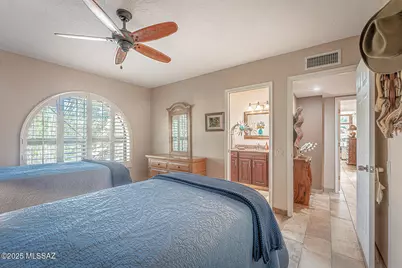 1118 W Circulo Del Sur, Green Valley, AZ 85614 - Photo 28