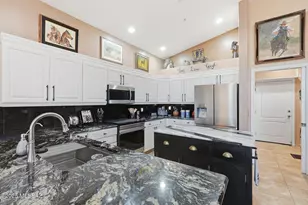 3461 S Abrego Dr, Green Valley, AZ 85614 - Photo 16