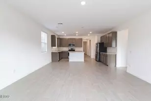 21727 E Saddle Ave, Red Rock, AZ 85145 - Photo 4