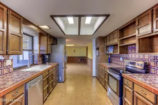 1422 E Camino Aurelia, Corona de Tucson, AZ 85641 - Photo 16