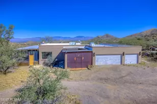 1422 E Camino Aurelia, Corona de Tucson, AZ 85641 - Photo 2