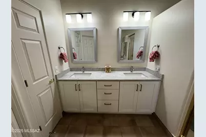 3352 W Saguaro Valley Court, Tucson, AZ 85745 - Photo 30