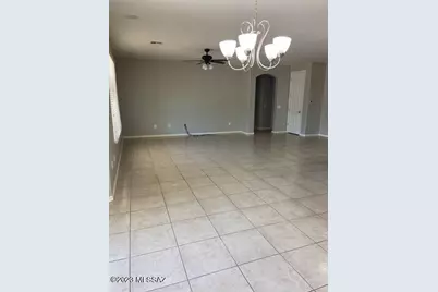 3411 W Tailfeather Drive, Marana, AZ 85658 - Photo 12