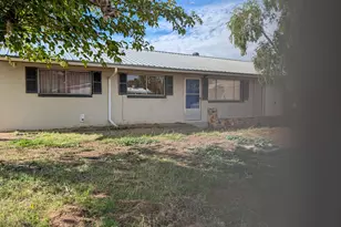 303 W Greenwich Rd, Kearny, AZ 85137 - Photo 1