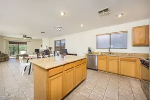 12906 N Yellow Orchid Dr W, Oro Valley, AZ 85755 - Photo 4