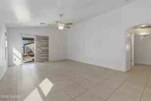 8807 E Mountain Spring Dr, Tucson, AZ 85747 - Photo 14