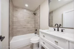 6533 E Calle Bellatrix, Tucson, AZ 85710 - Photo 18