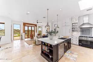 1022 E Cave Canyon Pl, Green Valley, AZ 85614 - Photo 14