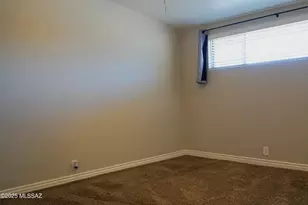 7465 E 20th St, Tucson, AZ 85710 - Photo 12