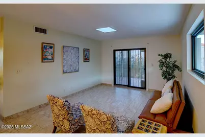 121 W Paseo Recortado, Green Valley, AZ 85614 - Photo 8
