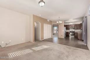 39371 S Cinch Strap Pl, Tucson, AZ 85739 - Photo 14