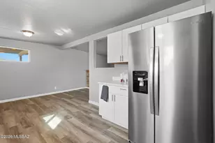 7901 E 19th Pl, Tucson, AZ 85710 - Photo 14