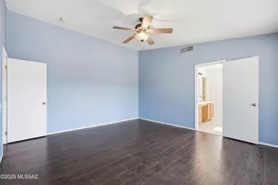 8667 N Golden Moon Way, Tucson, AZ 85743 - Photo 16