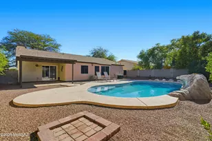 8667 N Golden Moon Way, Tucson, AZ 85743 - Photo 26