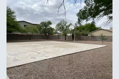 8667 N Golden Moon Way, Tucson, AZ 85743 - Photo 34