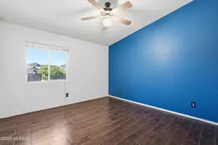 8667 N Golden Moon Way, Tucson, AZ 85743 - Photo 18