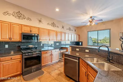4804 N Coues Deer Lane, Marana, AZ 85653 - Photo 8