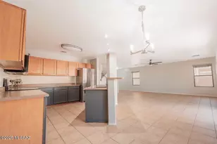 4059 E Angel Spirit Dr, Tucson, AZ 85756 - Photo 4