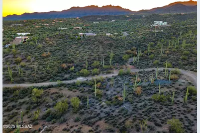 6880 W El Camino Del Cerro, Tucson, AZ 85745 - Photo 12