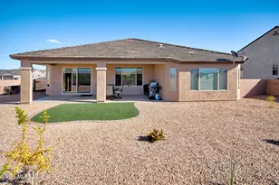 1915 N Banneker Ln, Green Valley, AZ 85614 - Photo 26
