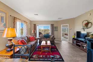 1754 W Camino Estelar, Green Valley, AZ 85622 - Photo 6