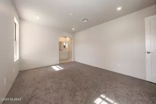 1801 W Great Oak Dr, Tucson, AZ 85746 - Photo 16
