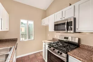 820 S Langley Ave, Tucson, AZ 85710 - Photo 14