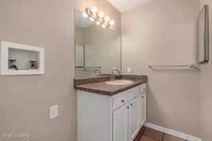 820 S Langley Ave, Tucson, AZ 85710 - Photo 18