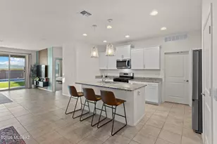 11288 S Weismann Dr, Vail, AZ 85641 - Photo 8