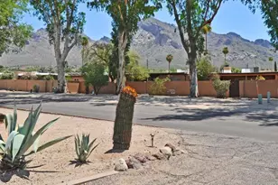 6 W Greenock Dr, Tucson, AZ 85737 - Photo 28
