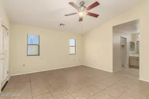 4792 S Meadow Ridge Dr, Green Valley, AZ 85622 - Photo 12