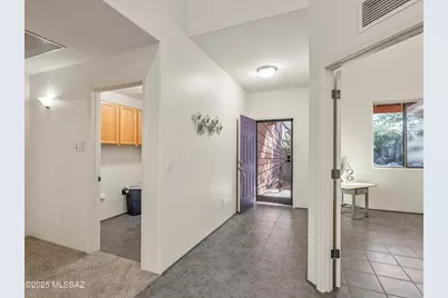 112 S Happy Valley Saddle Drive, Tucson, AZ 85748 - Photo 8