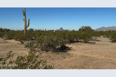 Xxx E Escondido Way #0, Marana, AZ 85658 - Photo 12