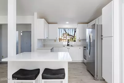 6909 E Oberlin Drive, Tucson, AZ 85710 - Photo 8
