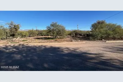 727 N Tiger Drive #14-15, Mammoth, AZ 85618 - Photo 2
