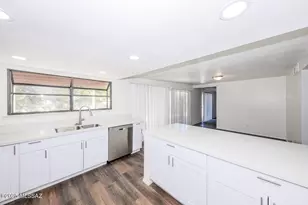 1241 N Camino Seco, Tucson, AZ 85715 - Photo 10