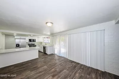 1241 N Camino Seco, Tucson, AZ 85715 - Photo 12